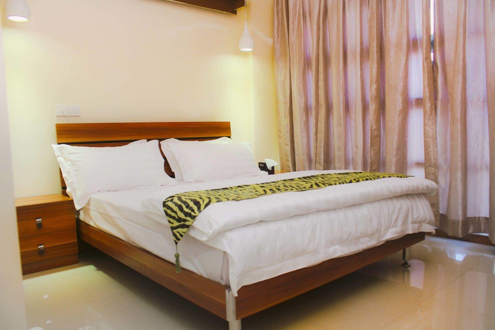 Surfview Raalhugandu Otel Malé Dış mekan fotoğraf