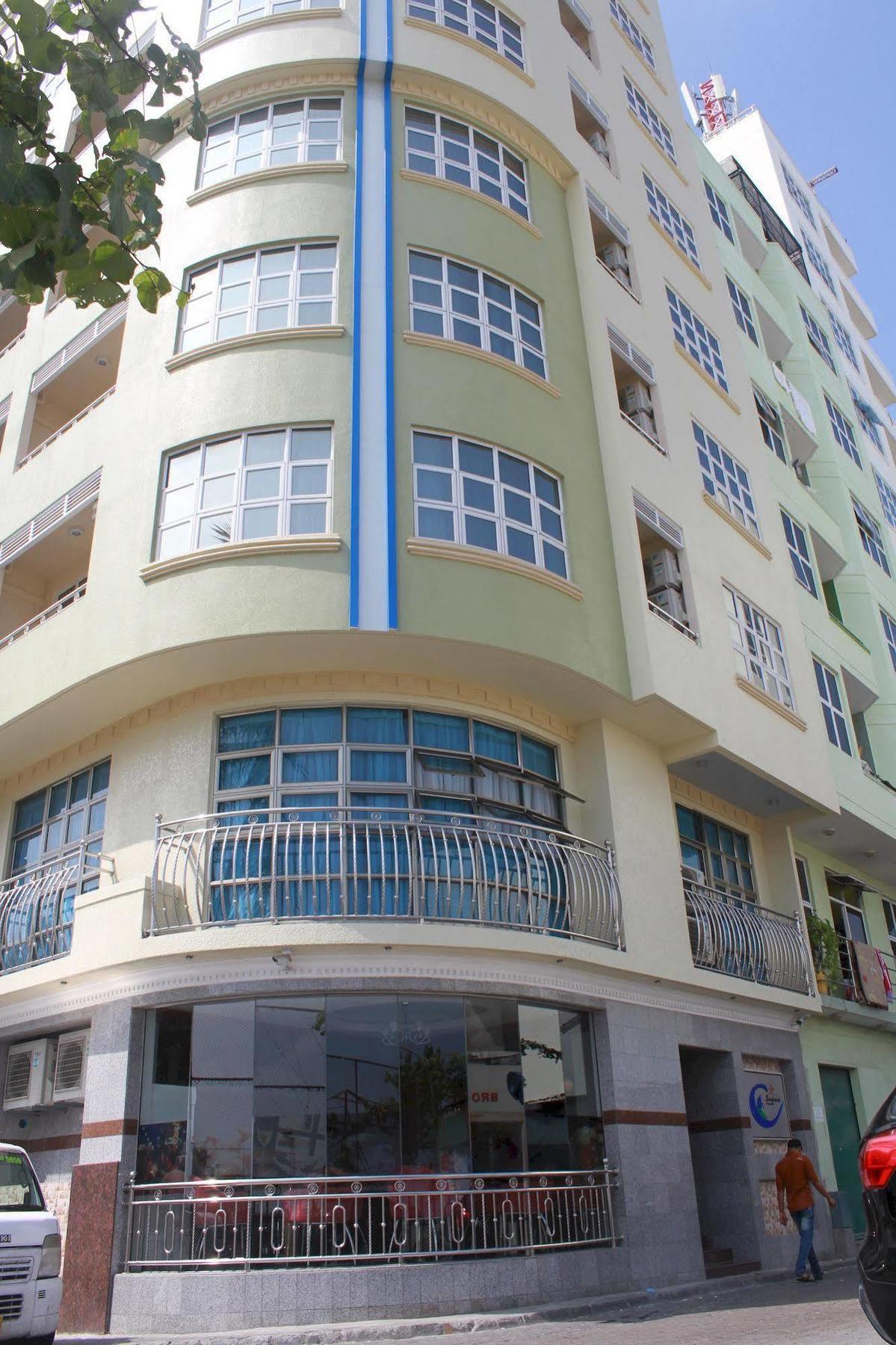 Surfview Raalhugandu Otel Malé Dış mekan fotoğraf